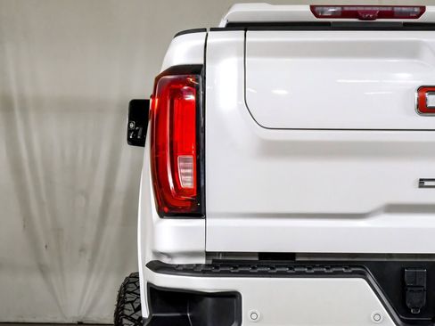 Used 2022 GMC Sierra 2500 Denali w/ Denali Ultimate Package image 41