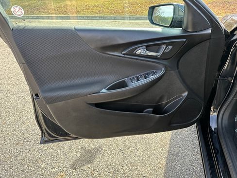 Used 2023 Chevrolet Malibu LT image 10