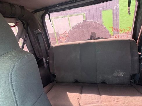 Used 2006 Jeep Wrangler X image 14