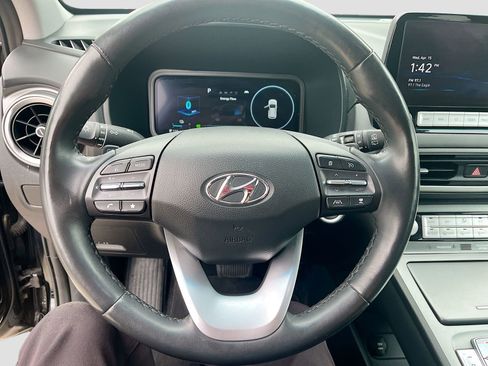 Used 2023 Hyundai Kona Limited w/ Cargo Package image 11