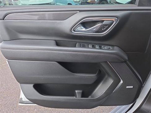 Used 2021 GMC Yukon AT4 w/ AT4 Premium Plus Package image 19