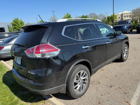 Used 2015 Nissan Rogue SL w/ SL Premium Package image 5