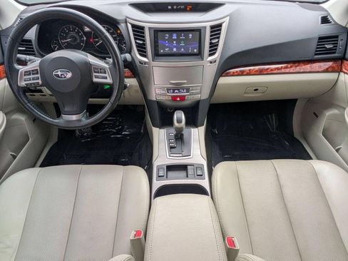 Used 2012 Subaru Outback 2.5i Limited w/ Moonroof Pkg AWD/4WD image 23