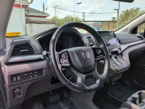 Used 2019 Honda Odyssey Touring image 37
