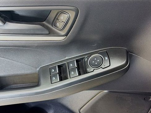 Used 2022 Ford Escape SE image 24