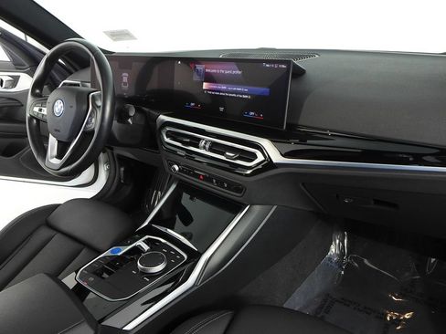 Certified 2023 BMW i4 eDrive40 RWD image 13