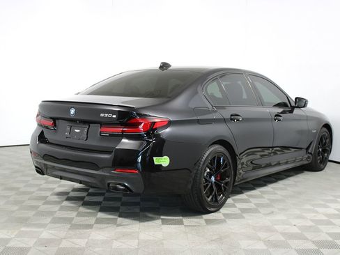 Used 2023 BMW 530e w/ M Sport Package image 42