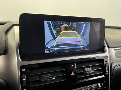 Used 2023 Lexus GX 460 Premium image 44