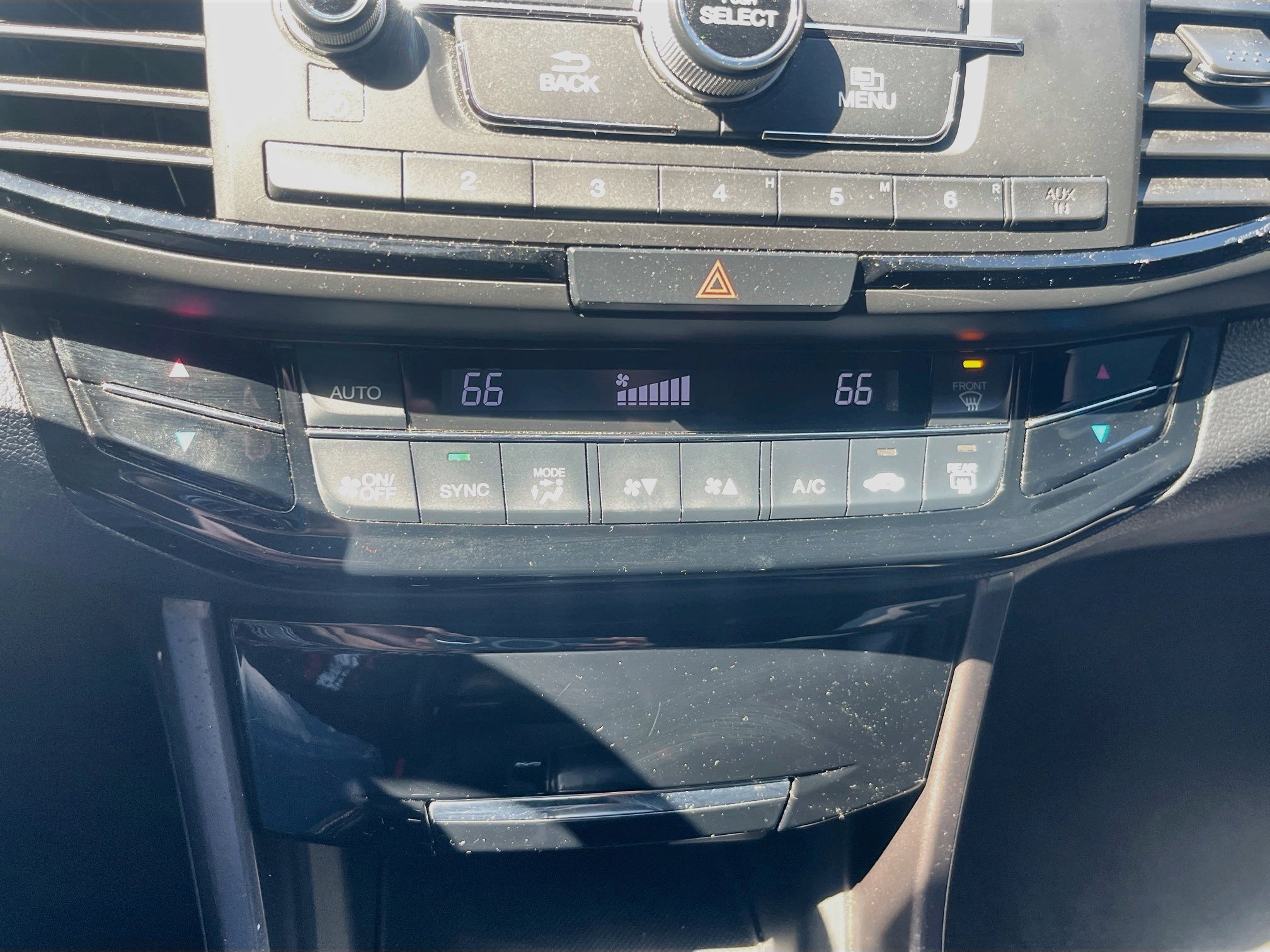 Used 2016 Honda Accord Sport image 21