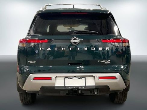 Used 2025 Nissan Pathfinder Platinum w/ Cargo Package image 4