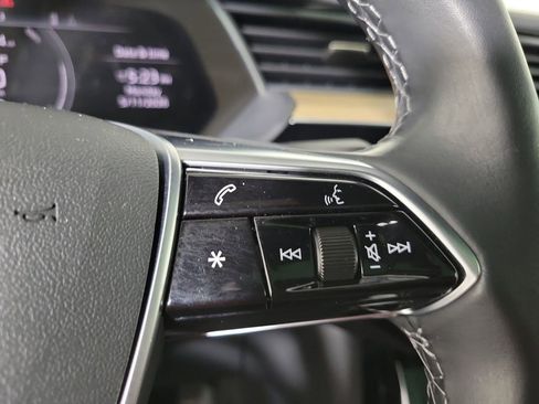 Used 2024 Audi Q8 e-tron Prestige w/ Prestige Package AWD/4WD image 25