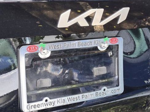 Used 2022 Kia Sorento SX AWD/4WD image 9