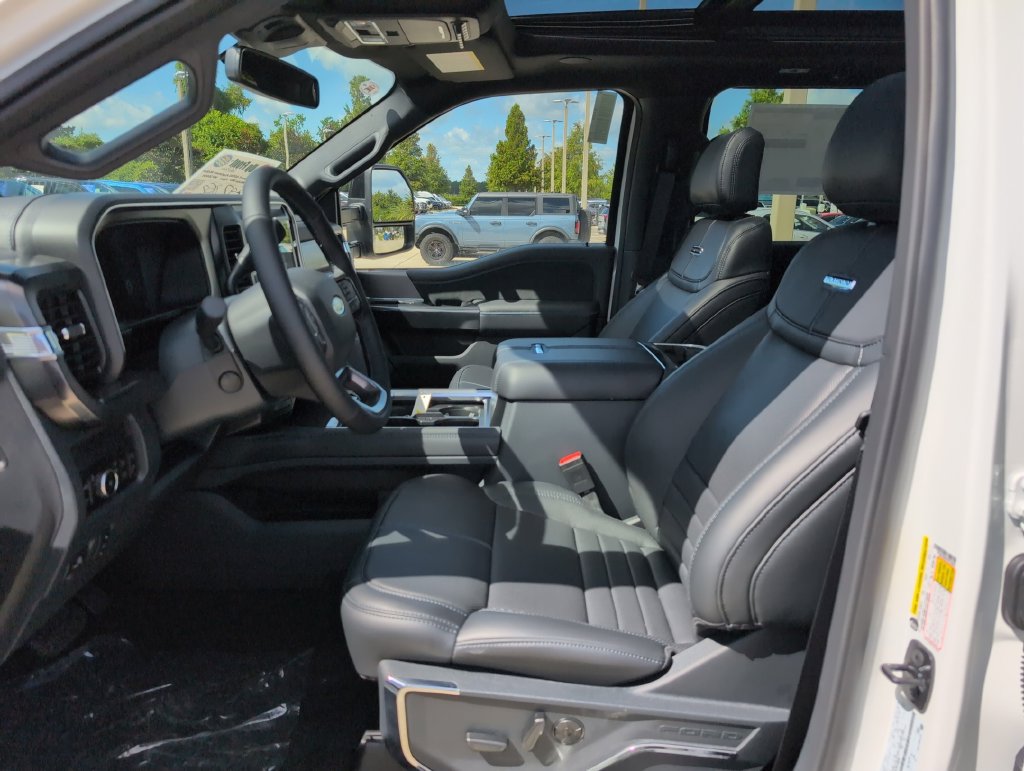 New 2026 Ford F250 Platinum w/ Tremor Off-Road Package AWD/4WD image 5