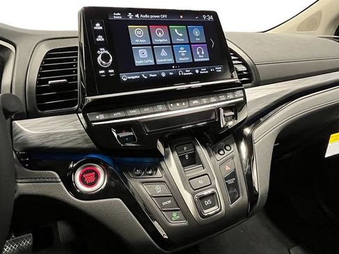 New 2026 Honda Odyssey Elite image 17
