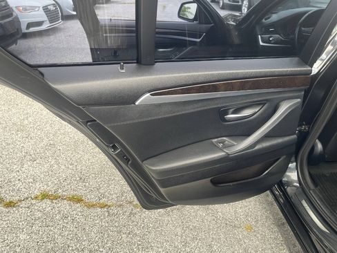 Used 2014 BMW 535i xDrive Sedan AWD/4WD image 19