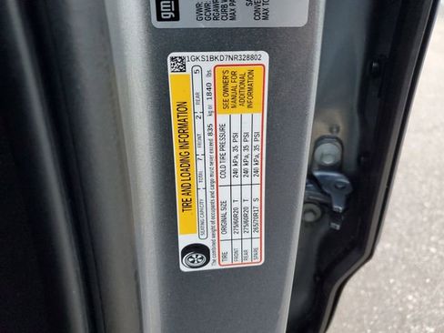 Used 2022 GMC Yukon SLT w/ SLT Luxury Package image 30