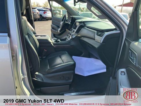 Used 2019 GMC Yukon SLT w/ Open Road Package AWD/4WD image 14