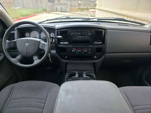 Used 2008 Dodge Ram 1500 Truck ST image 14