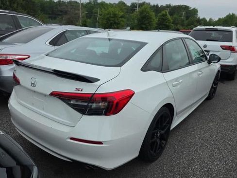 Used 2023 Honda Civic Si image 3