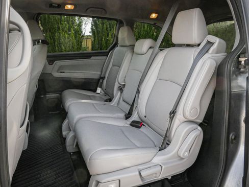 Used 2020 Honda Odyssey EX-L image 8
