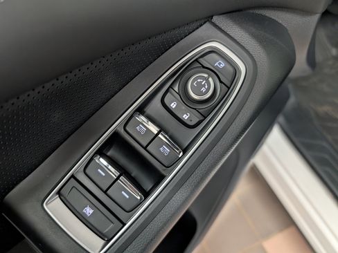 New 2025 Subaru Ascent Touring w/ Popular Package #2 image 31