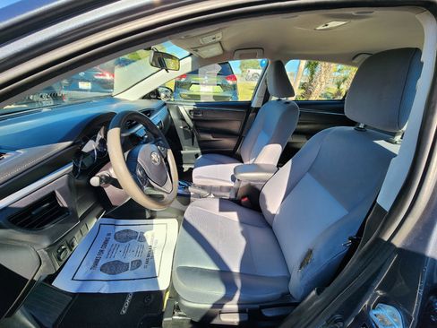 Used 2016 Toyota Corolla LE image 14