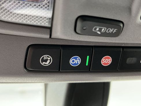 Used 2019 GMC Sierra 1500 SLT w/ SLT Convenience Package AWD/4WD image 27