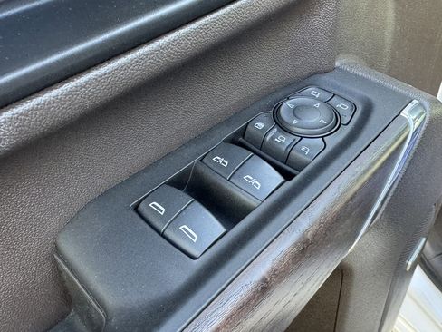 Used 2021 GMC Sierra 2500 Denali w/ Denali Ultimate Package image 12