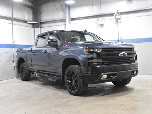 Used 2021 Chevrolet Silverado 1500 LT Trail Boss w/ Convenience Package II AWD/4WD image 28