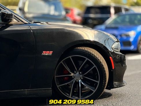 Used 2016 Dodge Charger R/T Scat Pack w/ Beats Audio Group RWD image 10