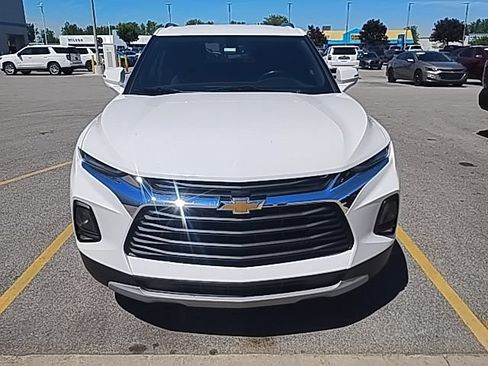 Used 2020 Chevrolet Blazer LT FWD image 2