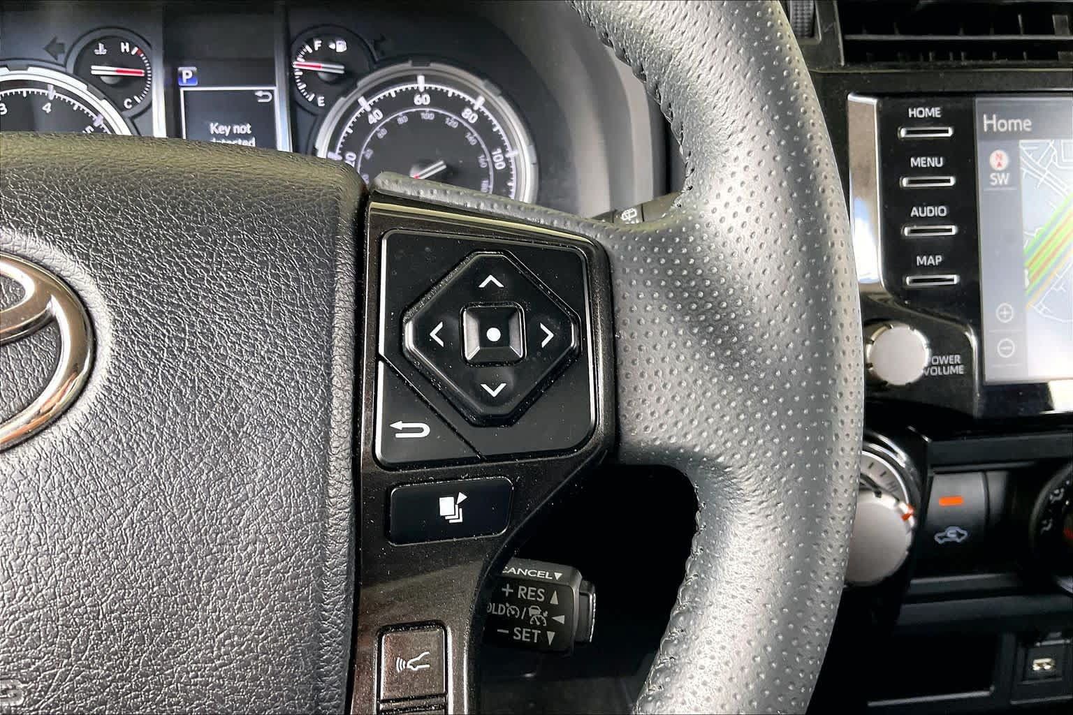 Used 2021 Toyota 4Runner TRD Off-Road Premium AWD/4WD image 23