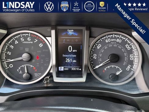 Used 2023 Toyota Tacoma SR5 w/ Technology Package image 23