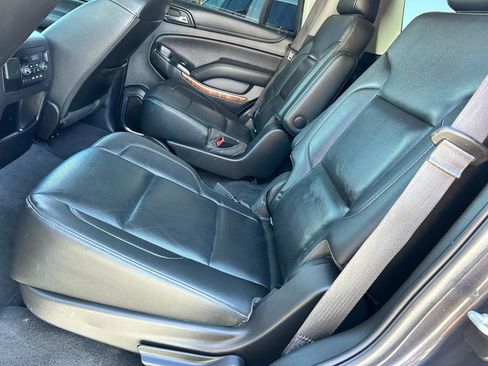 Used 2018 Chevrolet Tahoe Premier image 17