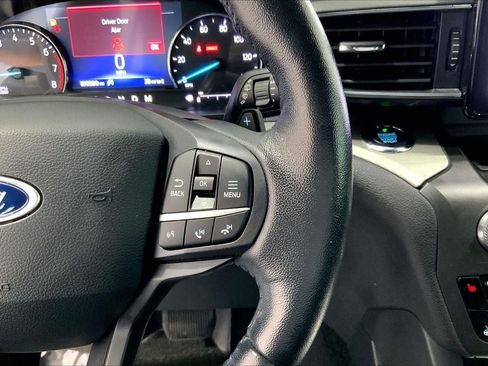 Used 2020 Ford Explorer XLT w/ Equipment Group 202A RWD image 22