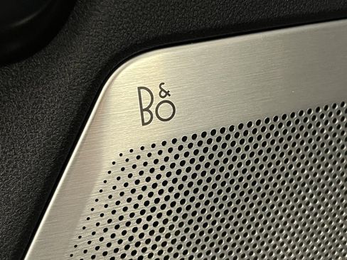 Used 2024 Ford F350 Platinum w/ FX4 Off-Road Package image 18