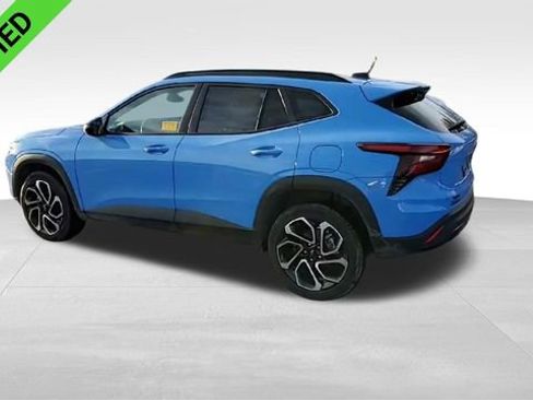 Used 2024 Chevrolet Trax RS w/ Driver Confidence Package image 7