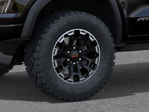 New 2026 GMC Canyon AT4 AWD/4WD image 9