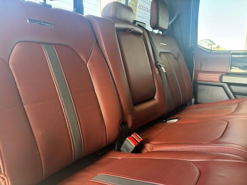 Used 2022 Ford F350 Platinum image 30