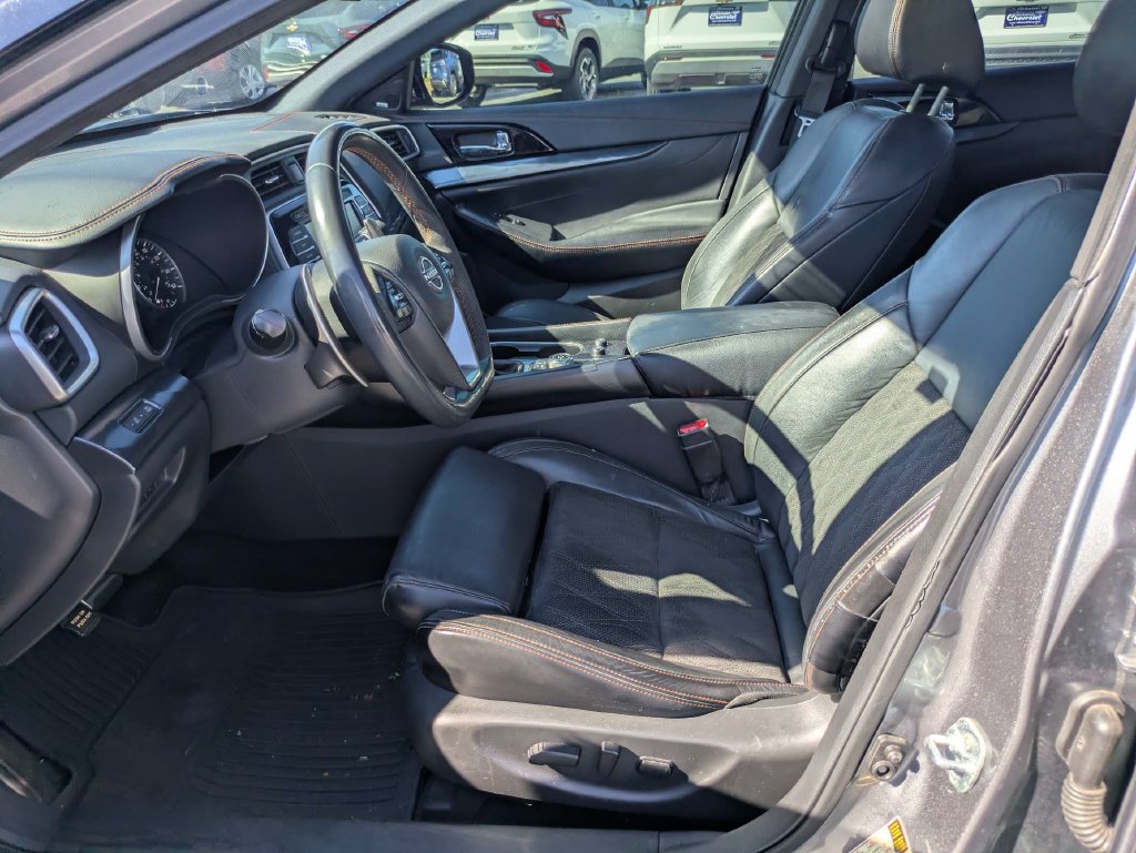 Used 2023 Nissan Maxima SR w/ Sport Mat Group FWD image 20