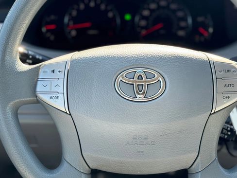 Used 2007 Toyota Avalon XL image 18
