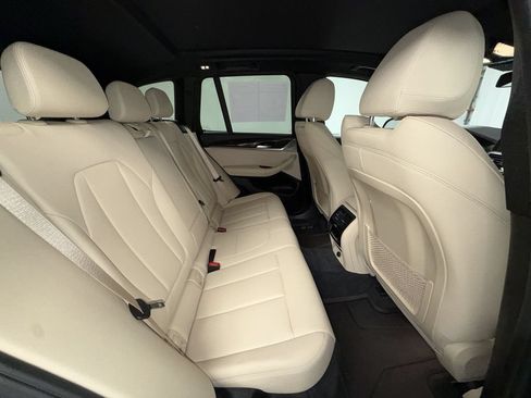 Used 2019 BMW X3 xDrive30i w/ Convenience Package AWD/4WD image 17