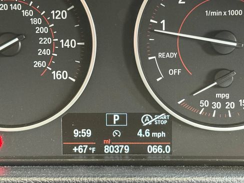 Used 2018 BMW 330i xDrive Sedan AWD/4WD image 12