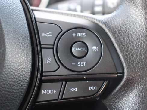 Certified 2025 Toyota RAV4 XLE image 25