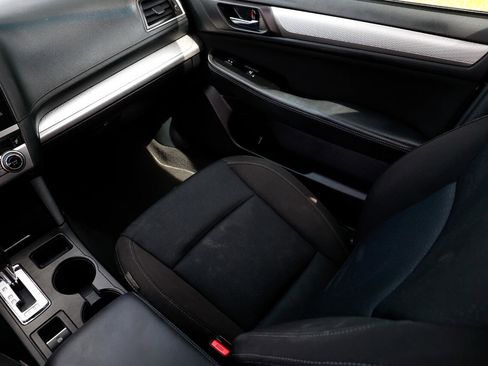 Used 2017 Subaru Legacy 2.5i Premium image 22