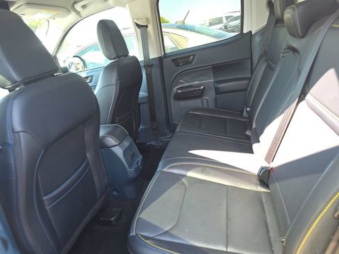 Used 2025 Ford Maverick Lobo AWD/4WD image 4