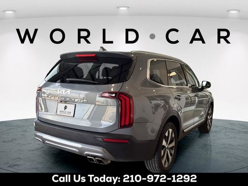 Used 2022 Kia Telluride EX w/ EX Premium Package FWD image 17