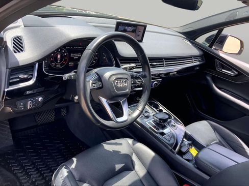 Used 2018 Audi Q7 3.0T Prestige AWD/4WD image 18