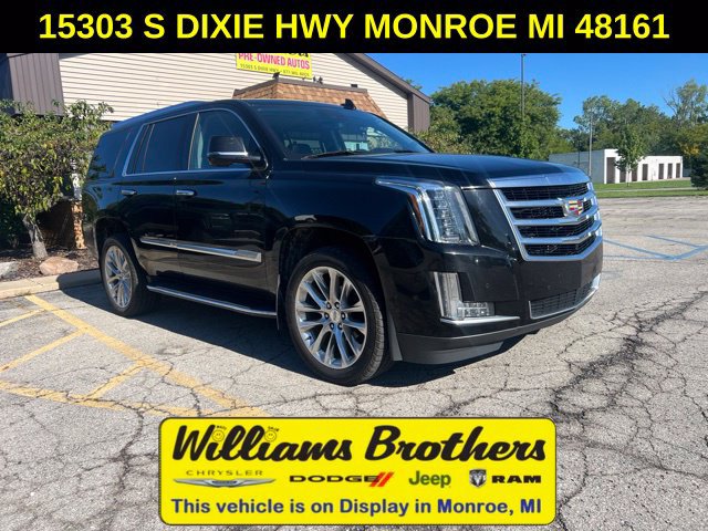 Used 2020 Cadillac Escalade Luxury AWD/4WD image 1