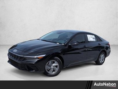 New 2026 Hyundai Elantra SE